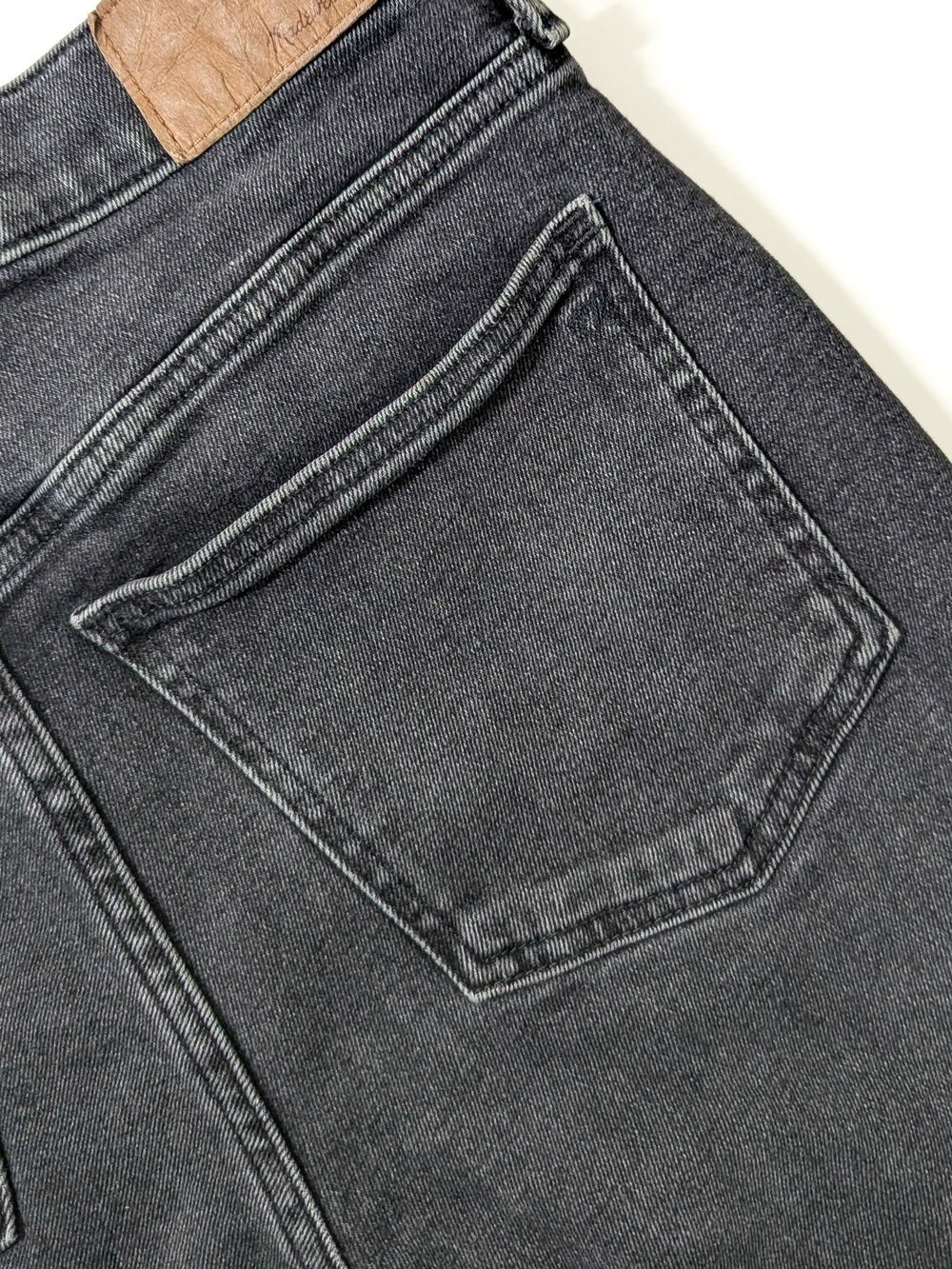 Madewell, The Perfect Vintage Jean, Faded Black Wash, Size 29, Straight Leg - Picture 7 of 16